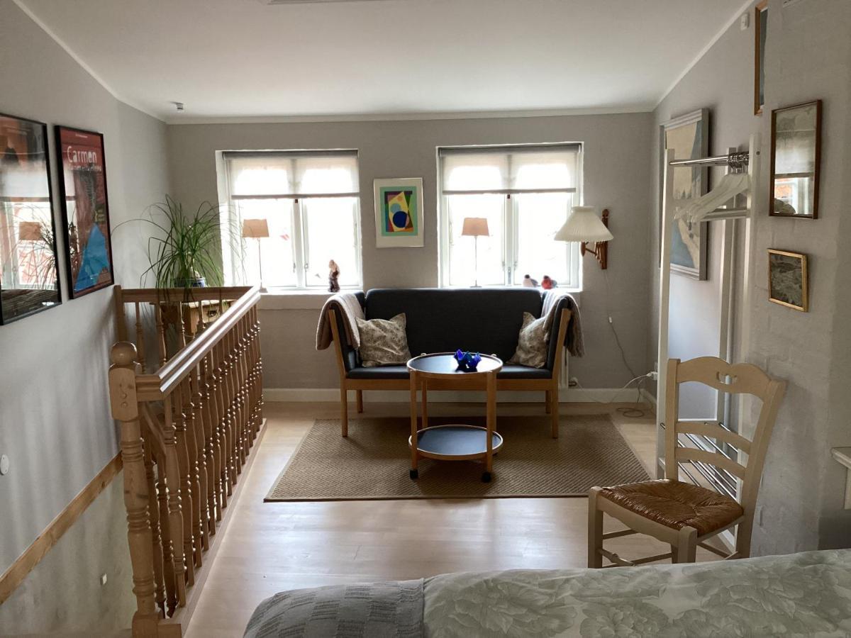 Dejligt Lille Byhus Fåborg Buitenkant foto